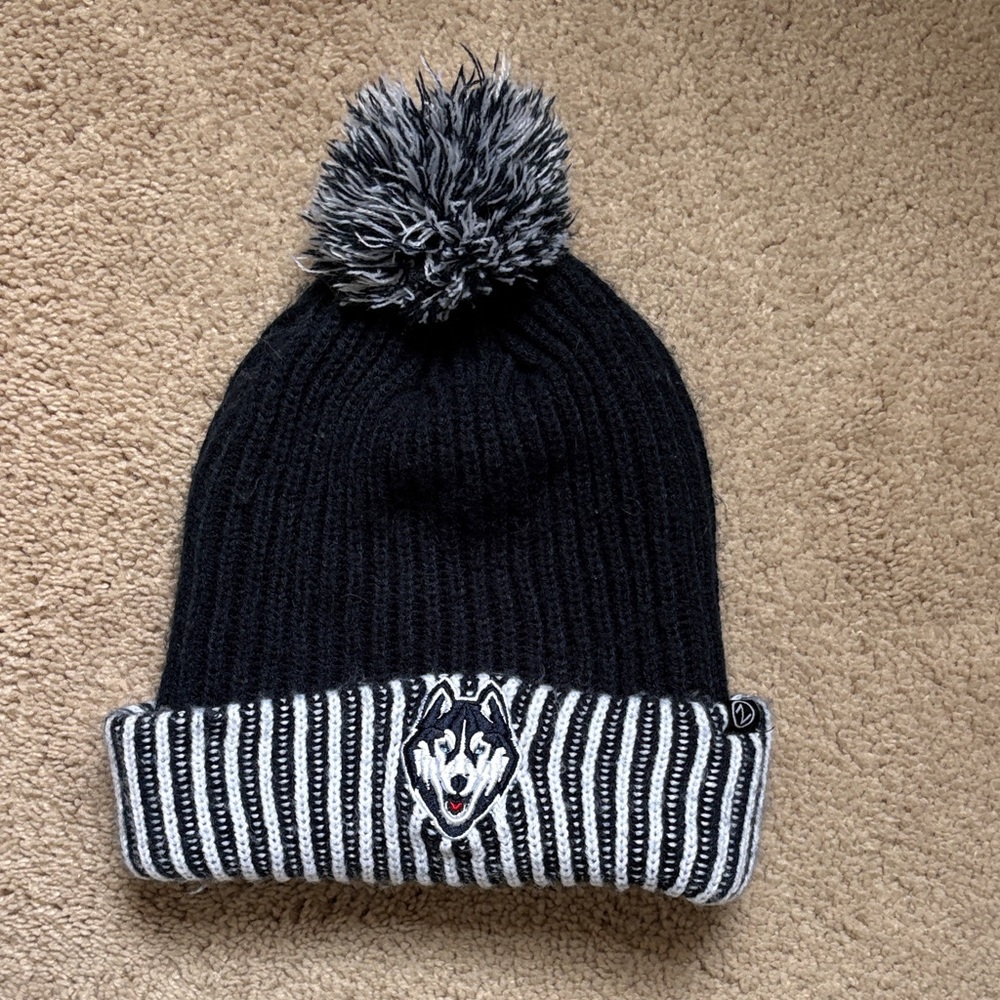 UCONN Pom-Pom Beanie